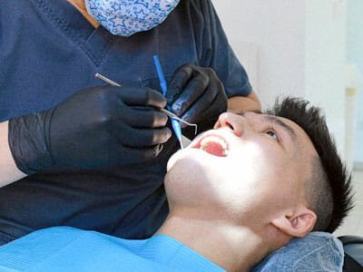 ডেন্টাল - dr shakawat clinic